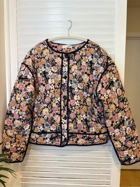 Vestique Floral Quilted Jacket Size S